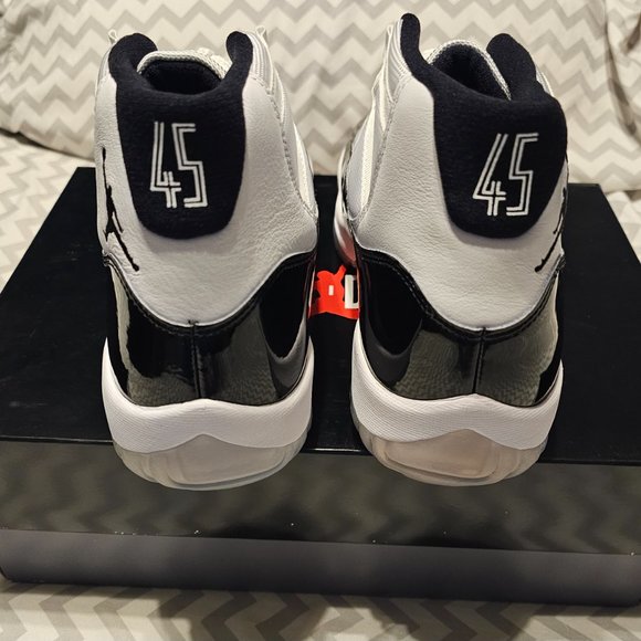 Jordan XI main image 7